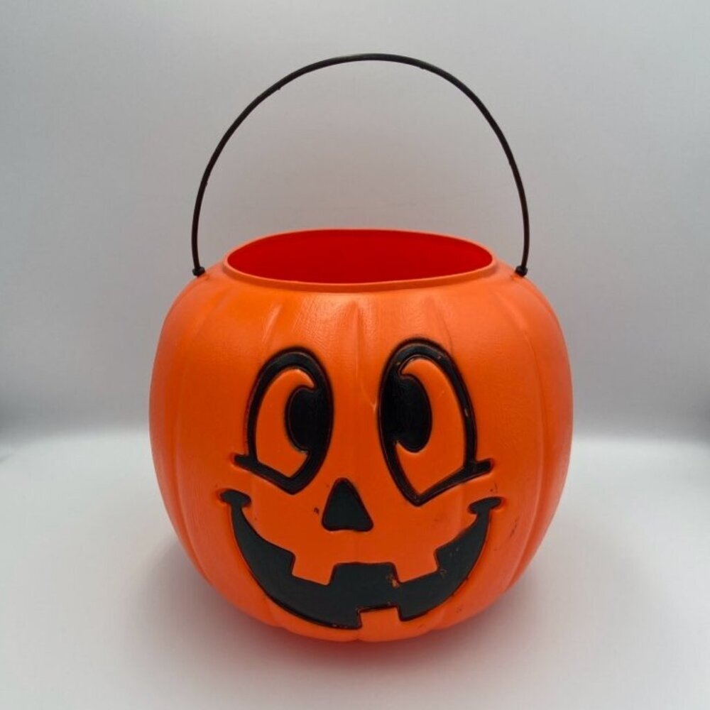 Vtg Blow Mold Pumpkin Jack o Lantern Candy Pail General Foam Plastics USA